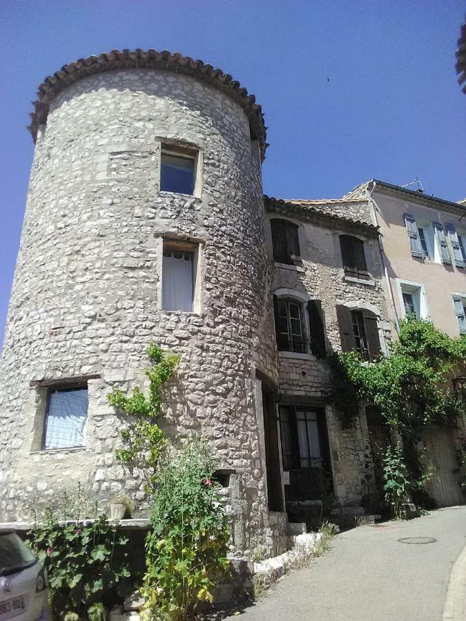 Hotel Vvf Drome Provence Montbrun-les-Bains Zewnętrze zdjęcie